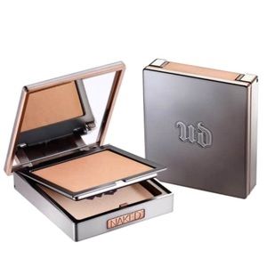 Urban Decay | Naked Pressed Powder Medium Dark